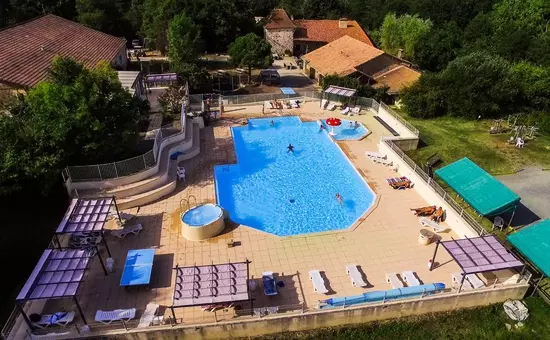 Camping naturiste Le Colombier****