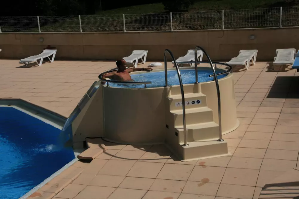 Naurist Holiday Center Colombiar - Nie.