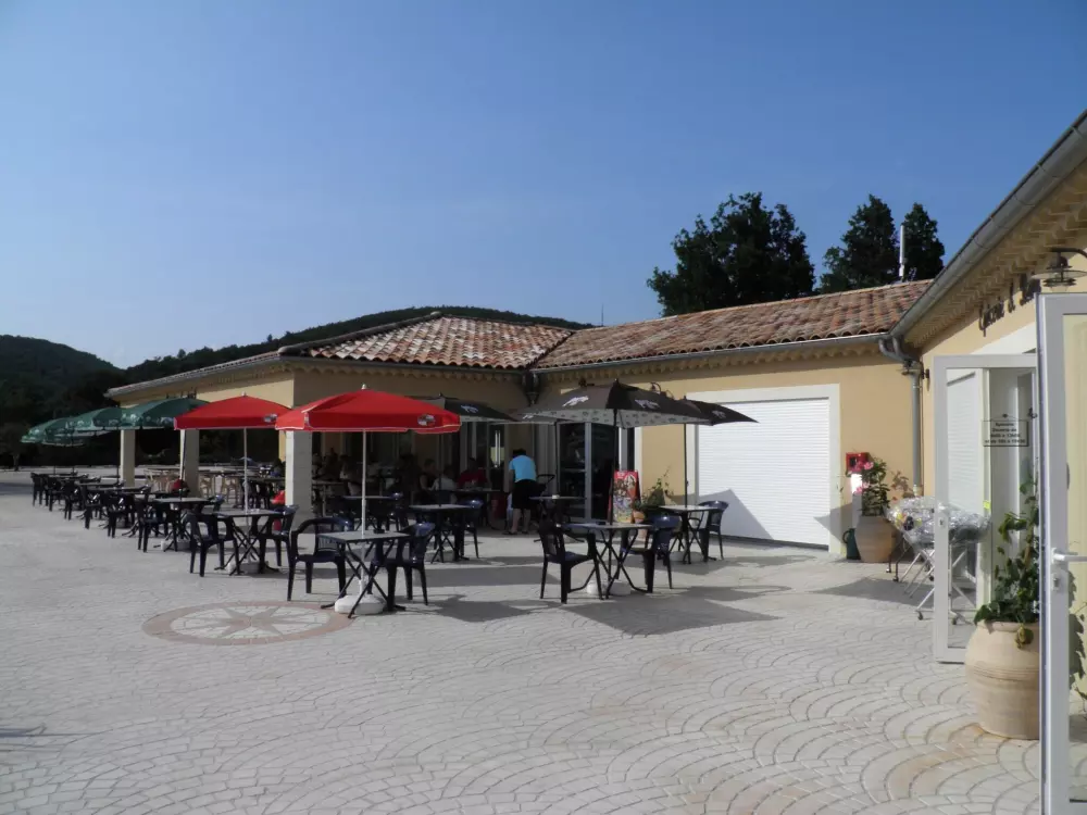 Camping Le Sous- Bois Ardèche 3 Gwiazdy★★★ 3 Gwiazdy★★★ 3 Gwiazdy★★★