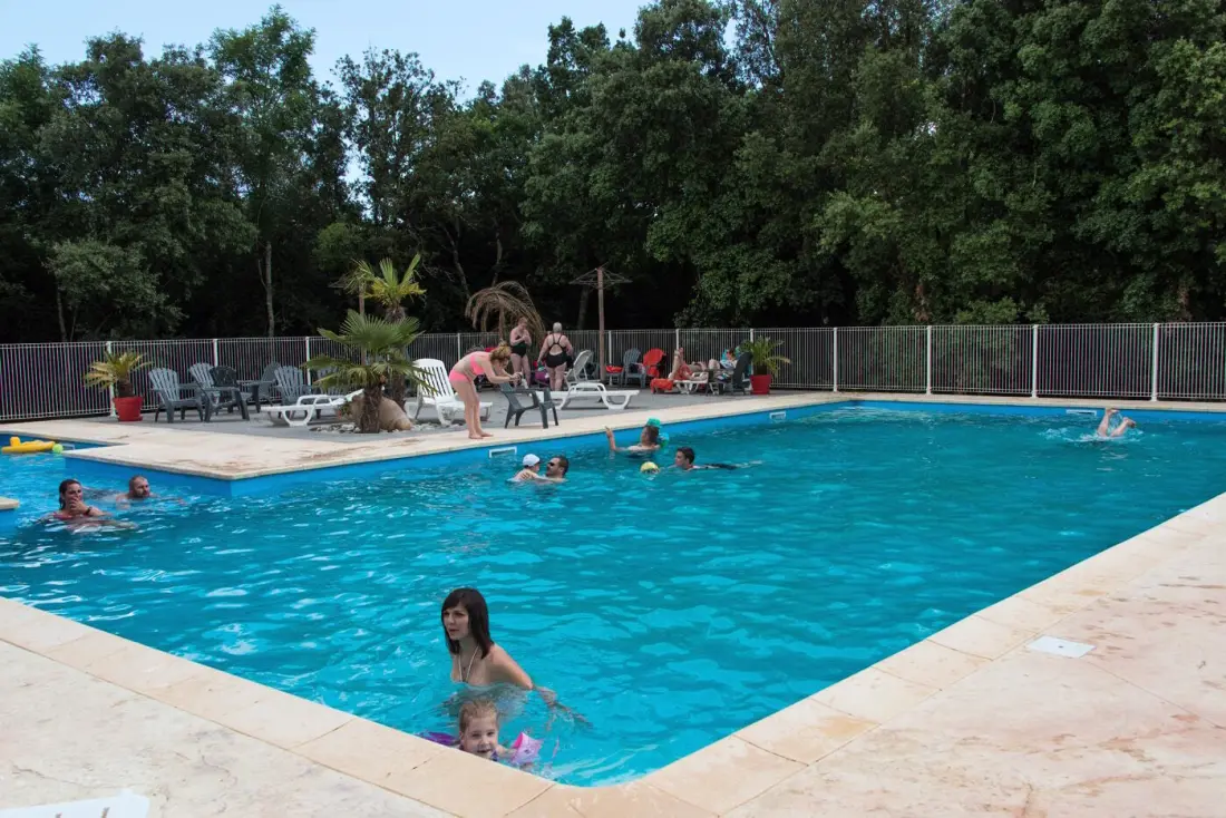 Camping Le Sous-Bois Ardèche 2 Sterne★★