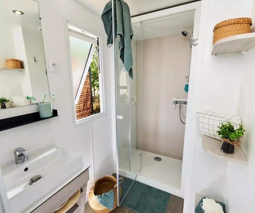 Camping Le Sous- Bois Ardèche 3 Gwiazdy★★★ 3 Gwiazdy★★★ 3 Gwiazdy★★★