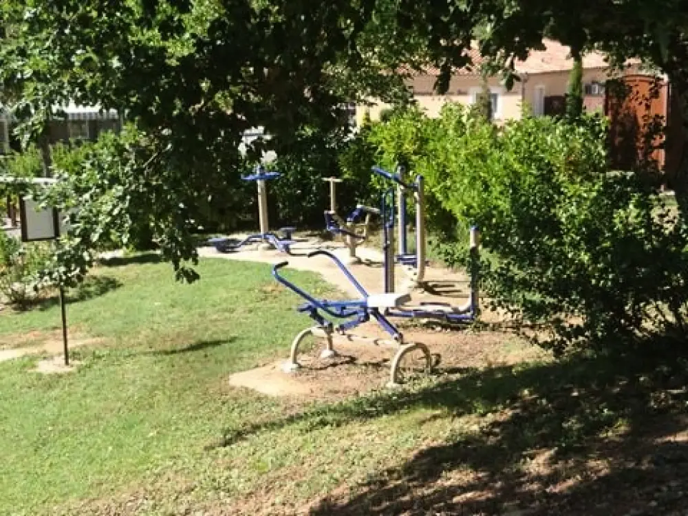 Camping Le Sous Bois 4 Sterren★★★★