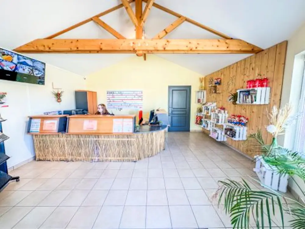 Campsite La Riviera 4 Stars★★★★