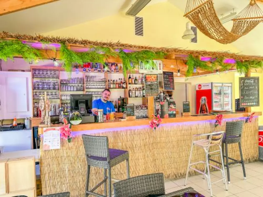 Camping La Riviera 4 Stars★★★★