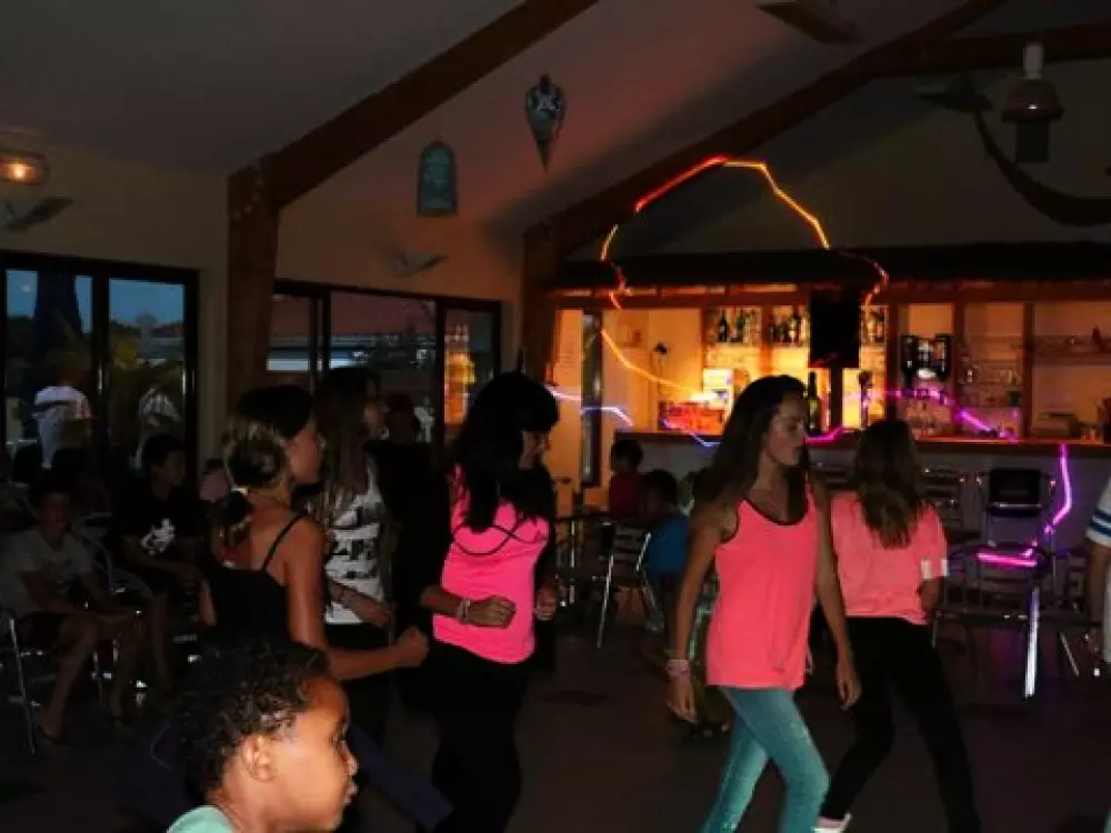 Camping La Riviera 4 Stars★★★★