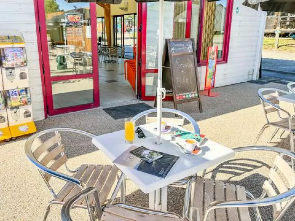 Camping La Riviera 4 Stars★★★★