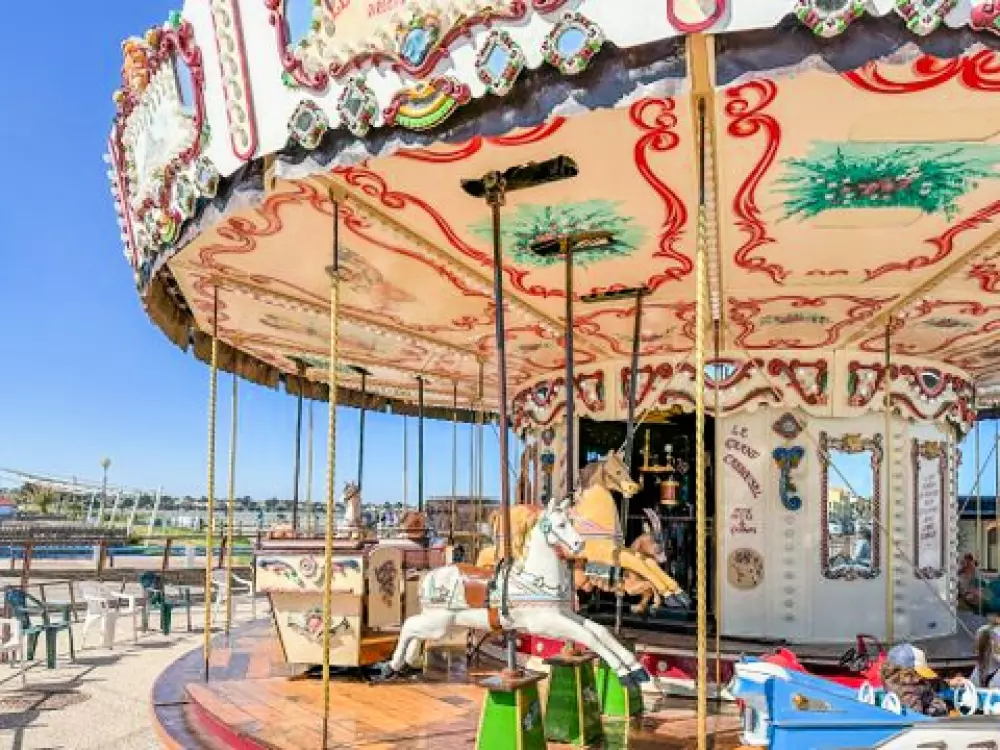Camping La Riviera 4 Stars★★★★