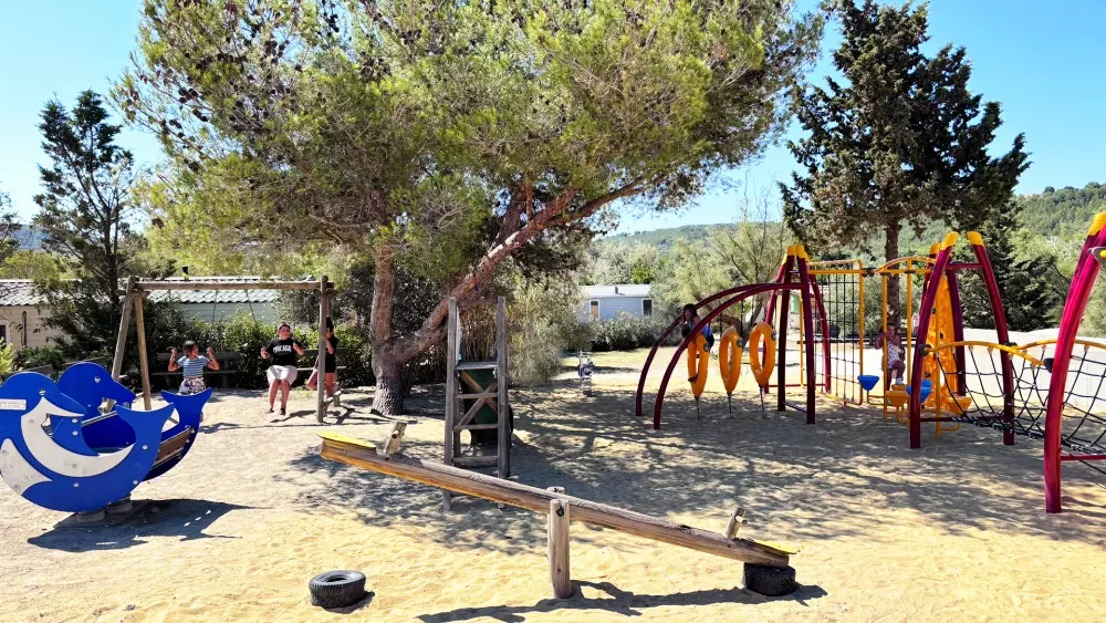 Campingplads Felix de la Bastide Tæt på