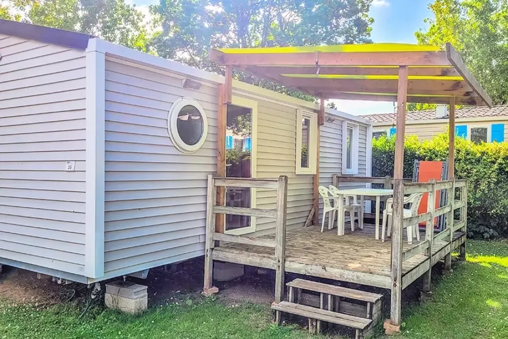 Blomster Camping L'Abri-Côtier Tæt på