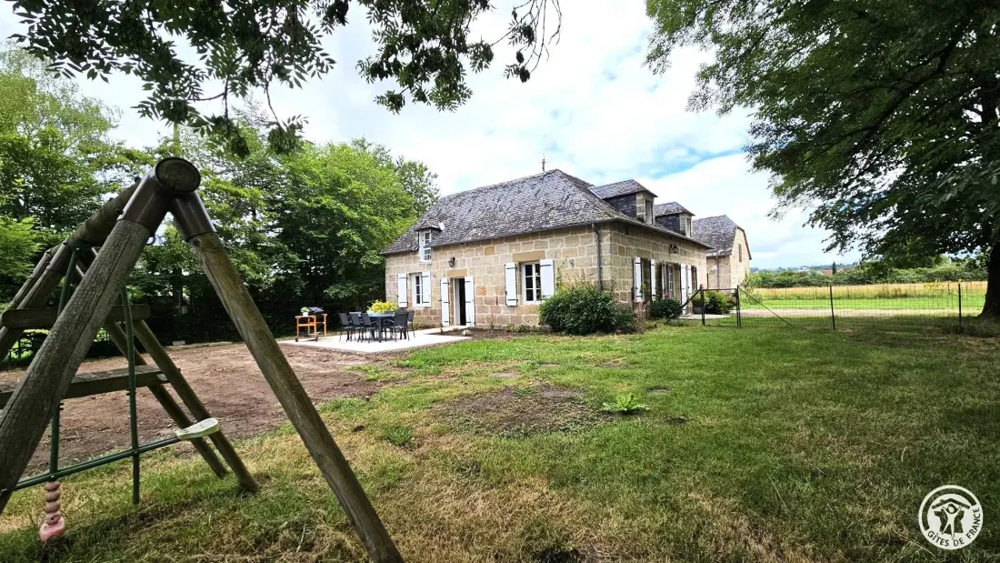 Gîte de France Aux bords de la vézère - 8 3 épis