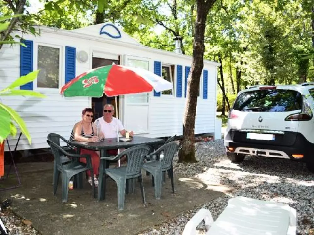 Camping Les Pins Du Soleil 4 étoiles★★★★