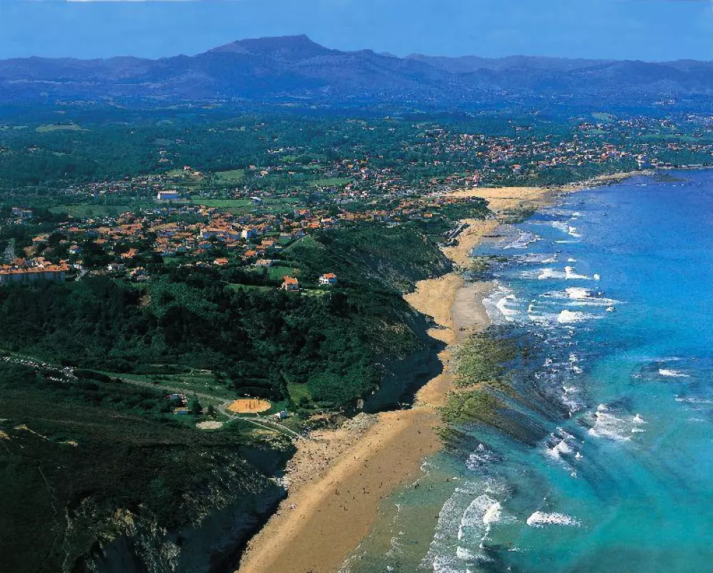 Camping les Pins du Soleil4 Stars★★★★