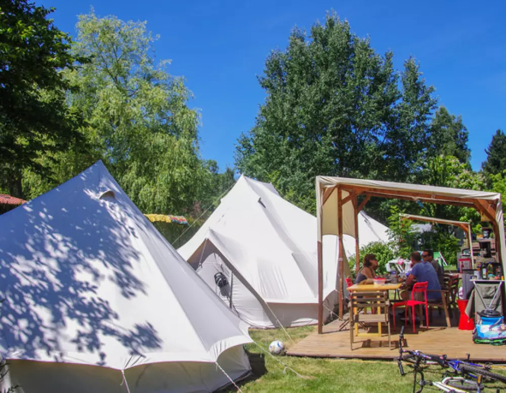 Blumen Camping La Rochelambert 4 Sterne★★★★