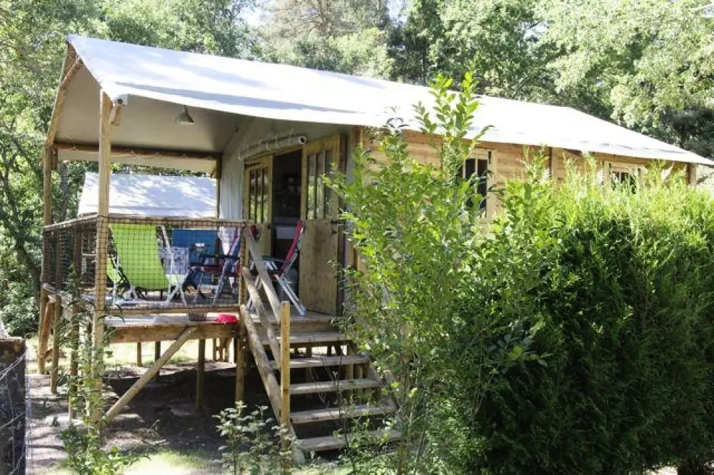 Blumen Camping La Rochelambert 4 Sterne★★★★