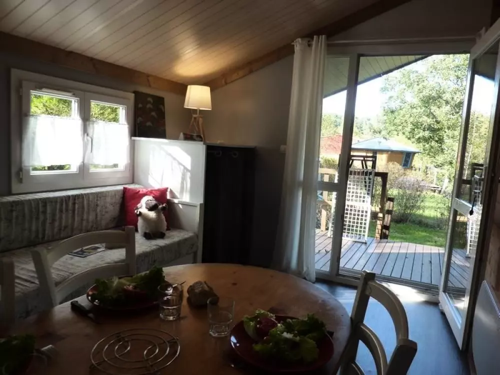 Blumen Camping La Rochelambert 4 Sterne★★★★