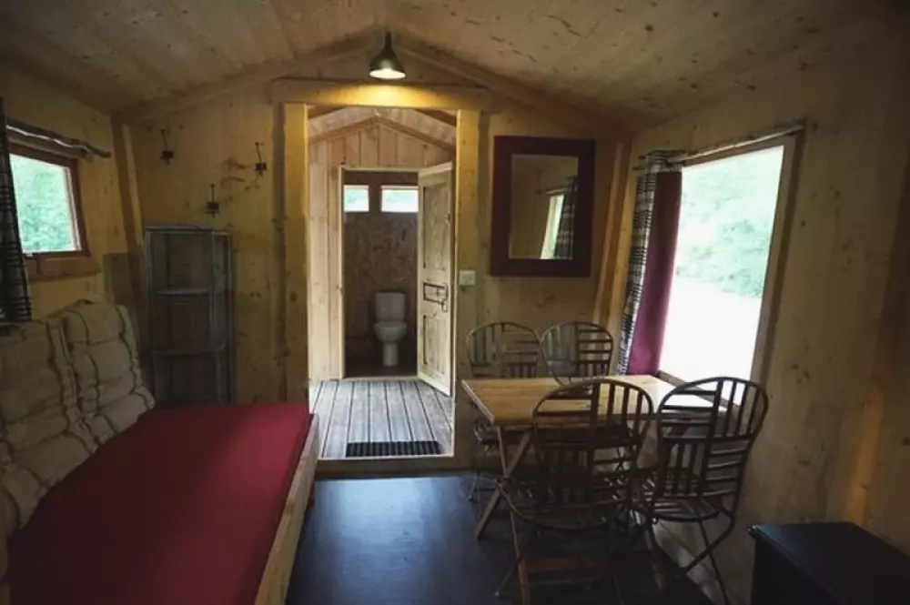 Blumen Camping La Rochelambert 4 Sterne★★★★