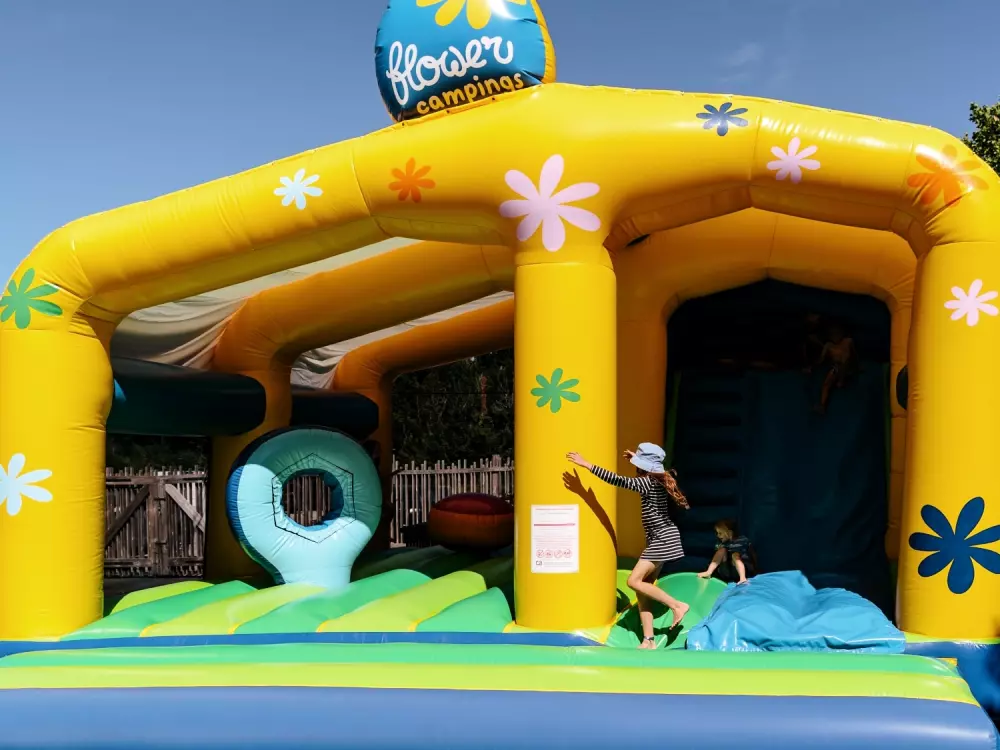 Blumen Camping Le Kerarno 3 Sterne★★★