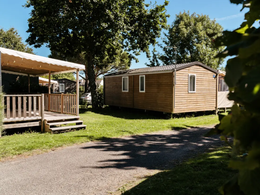 Flor Camping Le Kerarno 4 Estrellas★★★★
