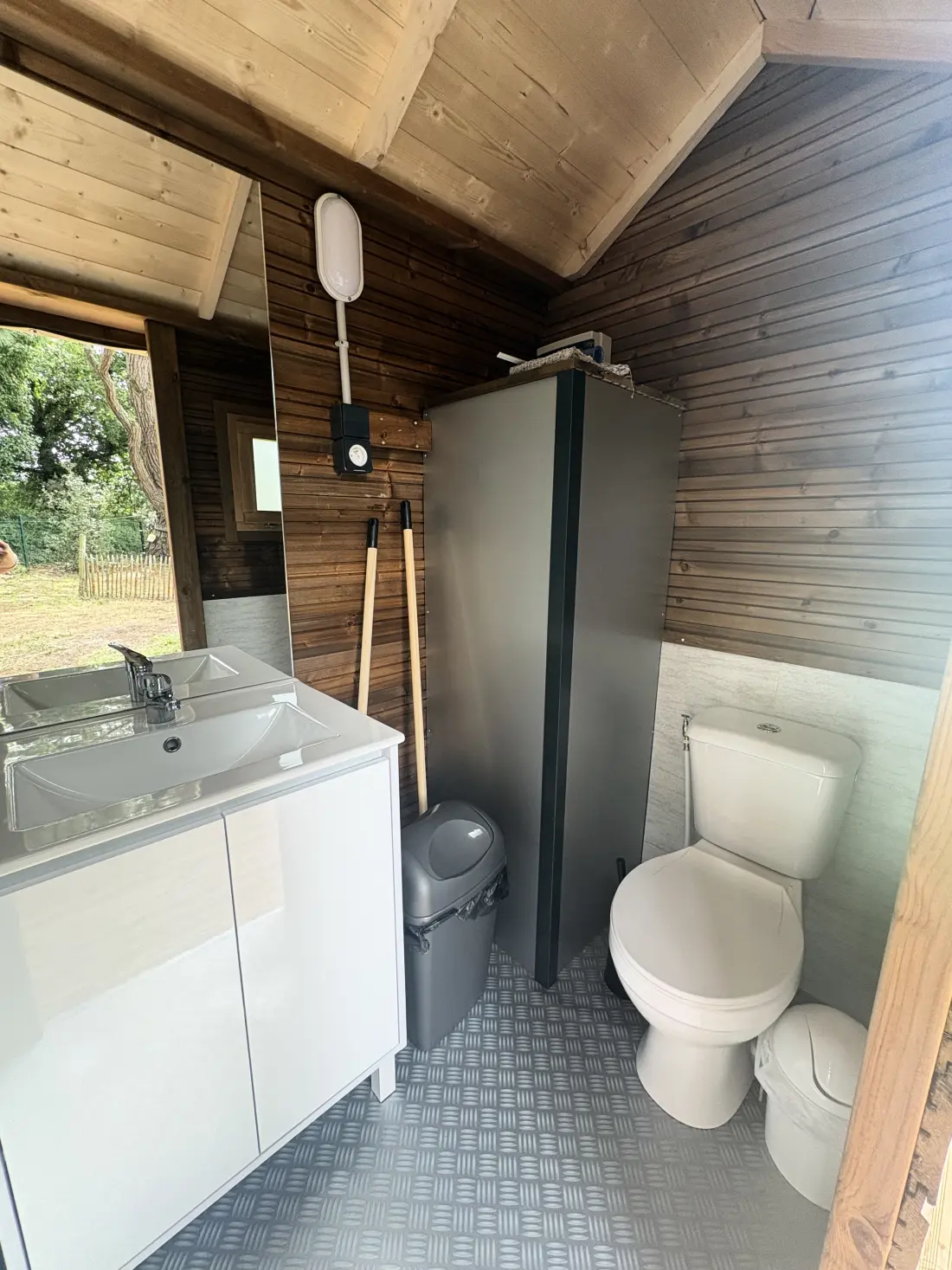 Flower Camping Le Kerarno 4 Stars★★★★