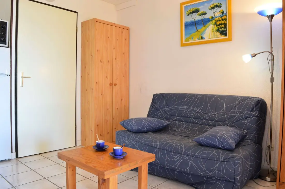 Residence Eaux Vives Ii