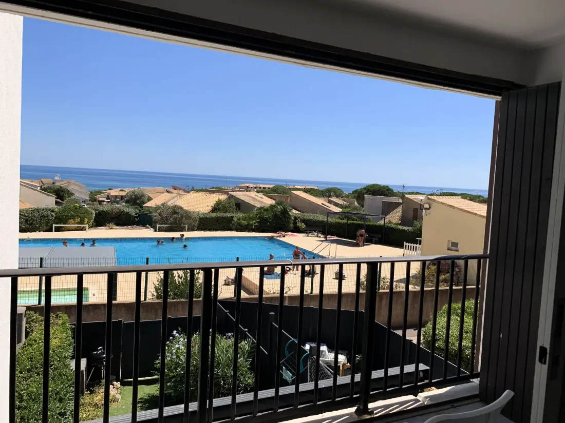 Residence Eaux Vives Ii