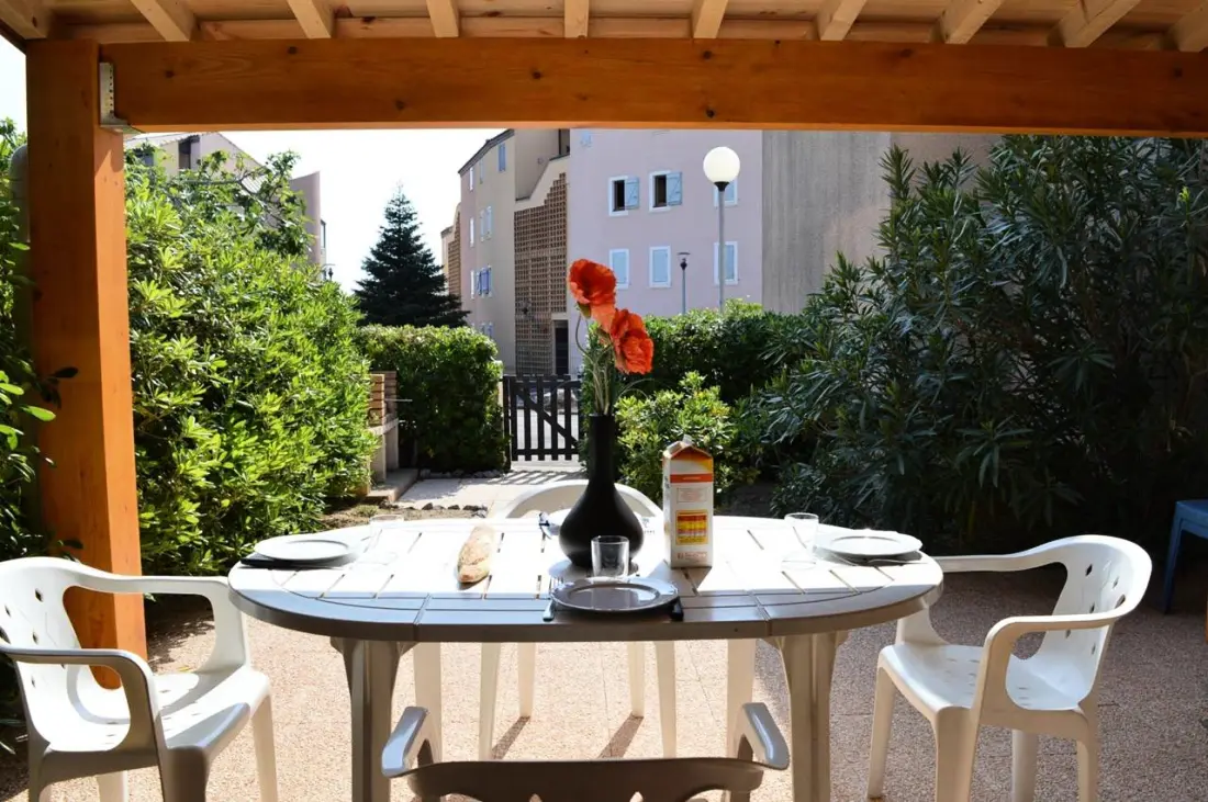 Residence Eaux Vives Ii