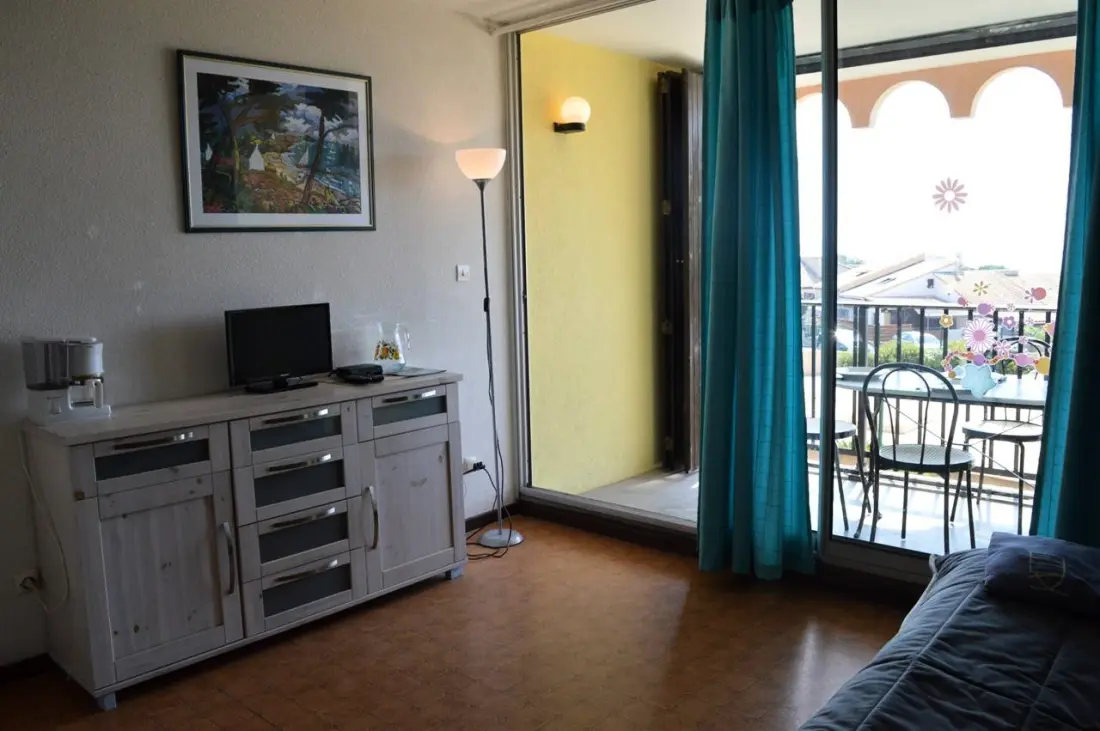 Residence Eaux Vives Ii
