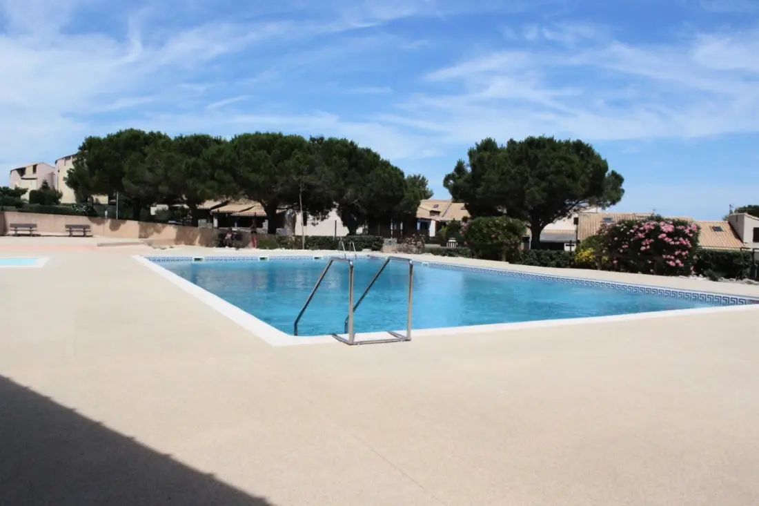 Residence Eaux Vives Ii