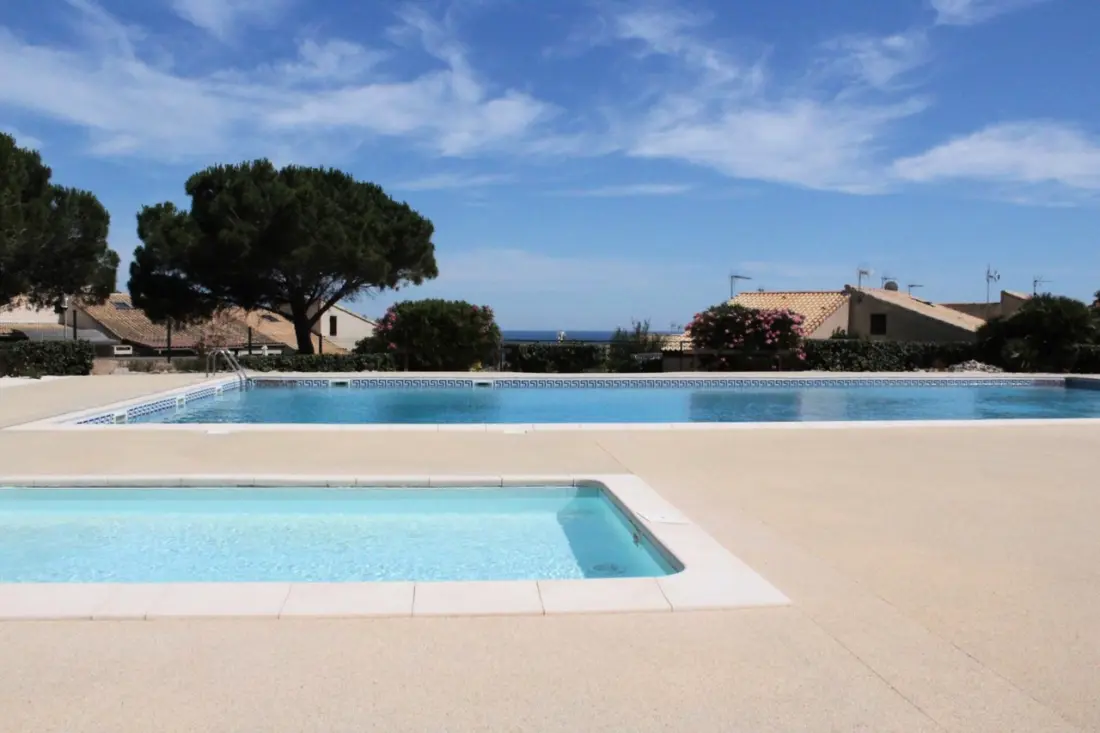 Residence Eaux Vives Ii