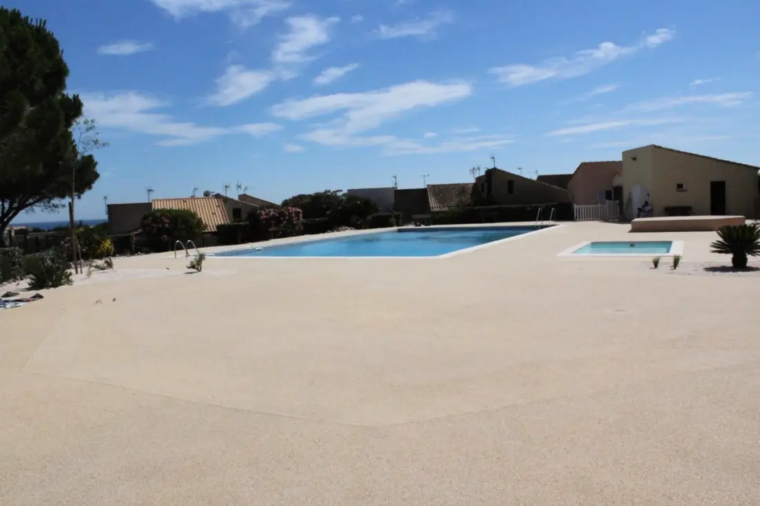 Residence Eaux Vives Ii