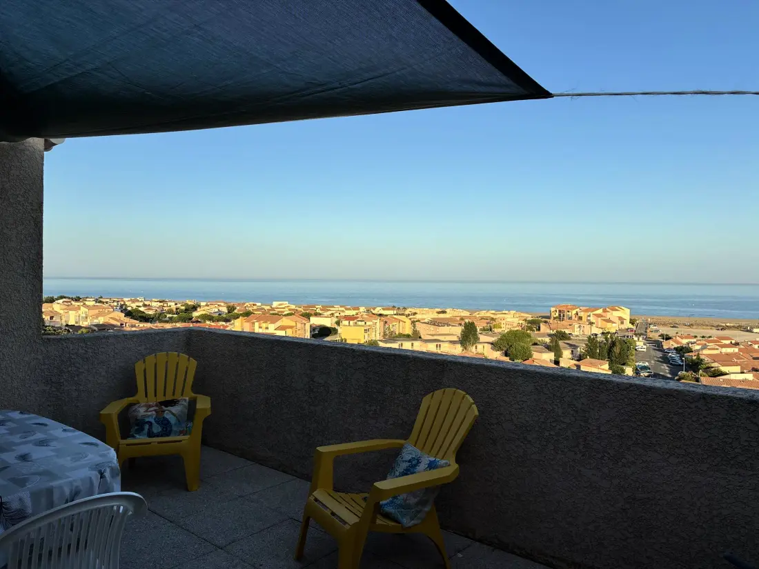 Indigo Sea Residence