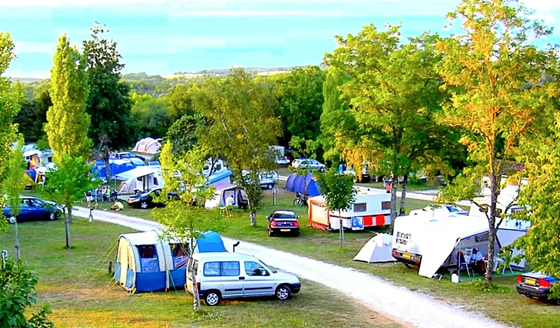 Campsite Quercy Holidays 3 Csillagok★★★