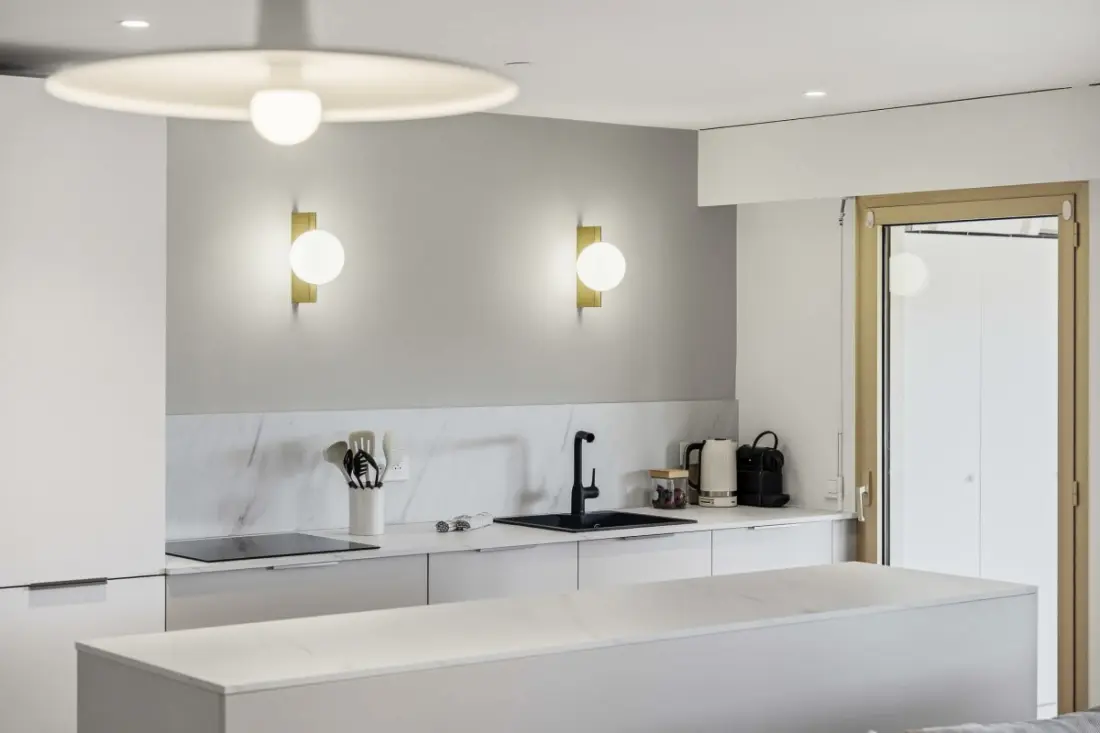 Apartman 125 M2 Near Beach, Pool & Parking