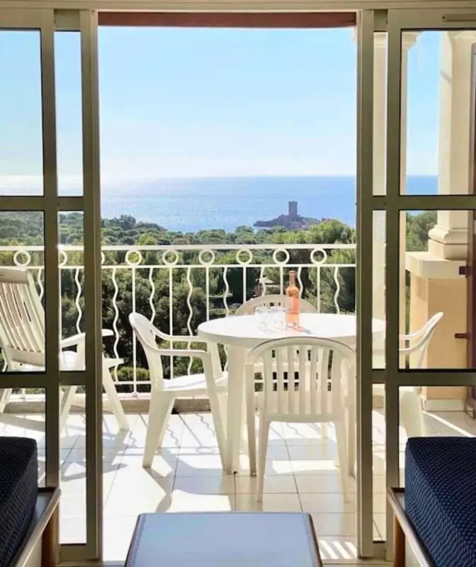 Apartman 2p Pool közelében De La Mer