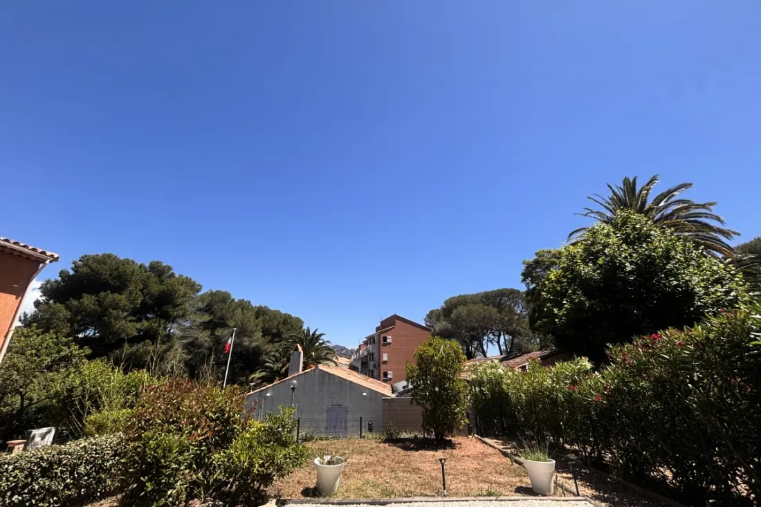 Apartman a kertben Saint-raphaël