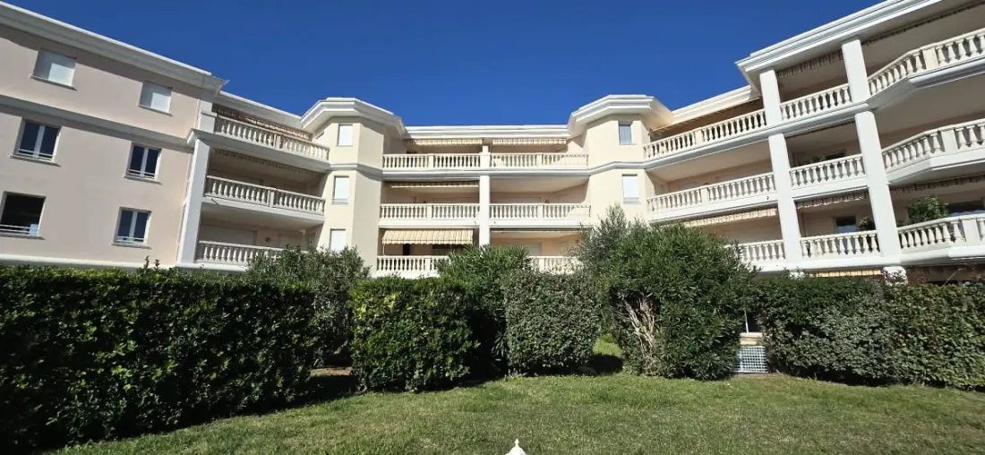 Lumineux Apartman terasz Saint-raphaël