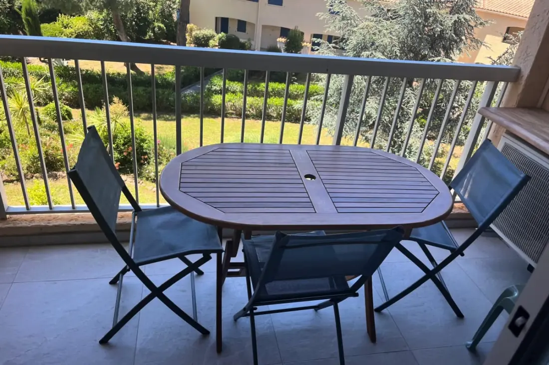 Apartman felújított 1 hálószoba közeli tenger