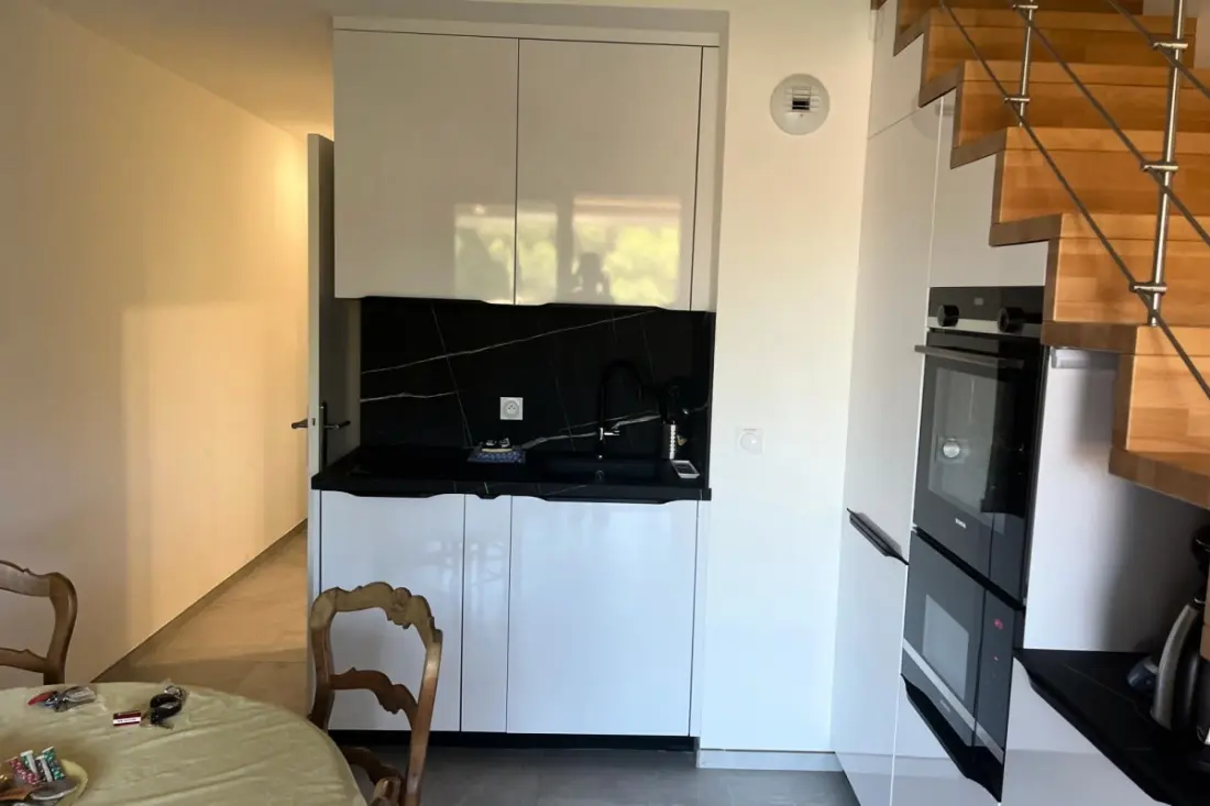 Apartman felújított 1 hálószoba közeli tenger
