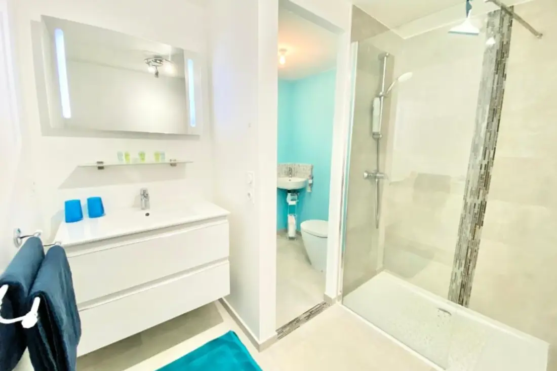 Gyönyörű apartman 5 úszási medencével