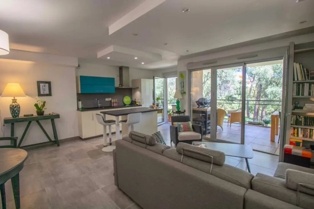Gyönyörű 78m2 terrace rezidenciával úszási medencével
