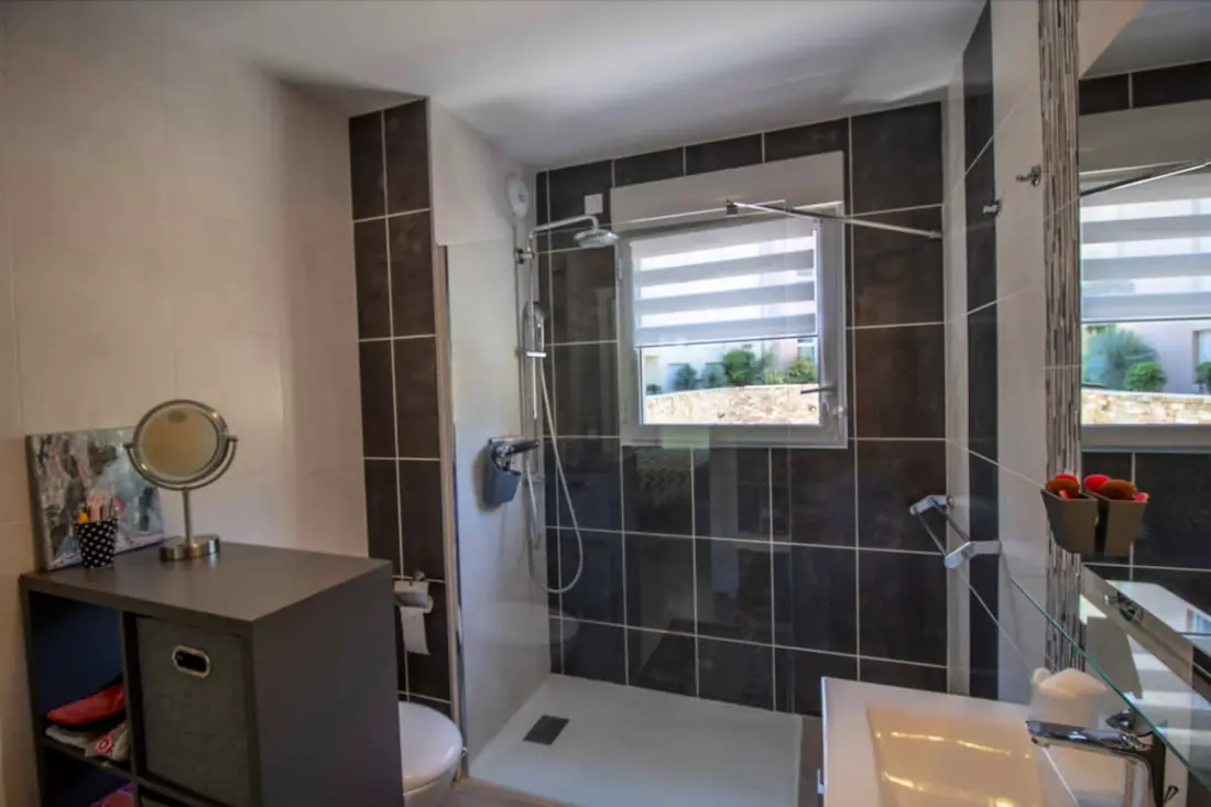 Gyönyörű 78m2 terrace rezidenciával úszási medencével