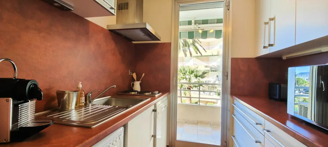Cocoon Love 50 m2 medencével