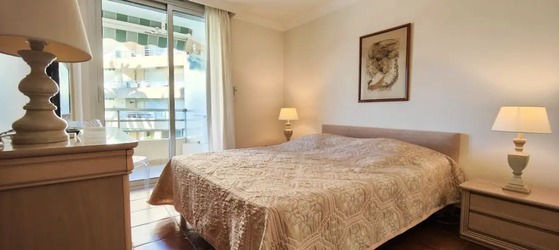 Cocoon Love 50 m2 medencével