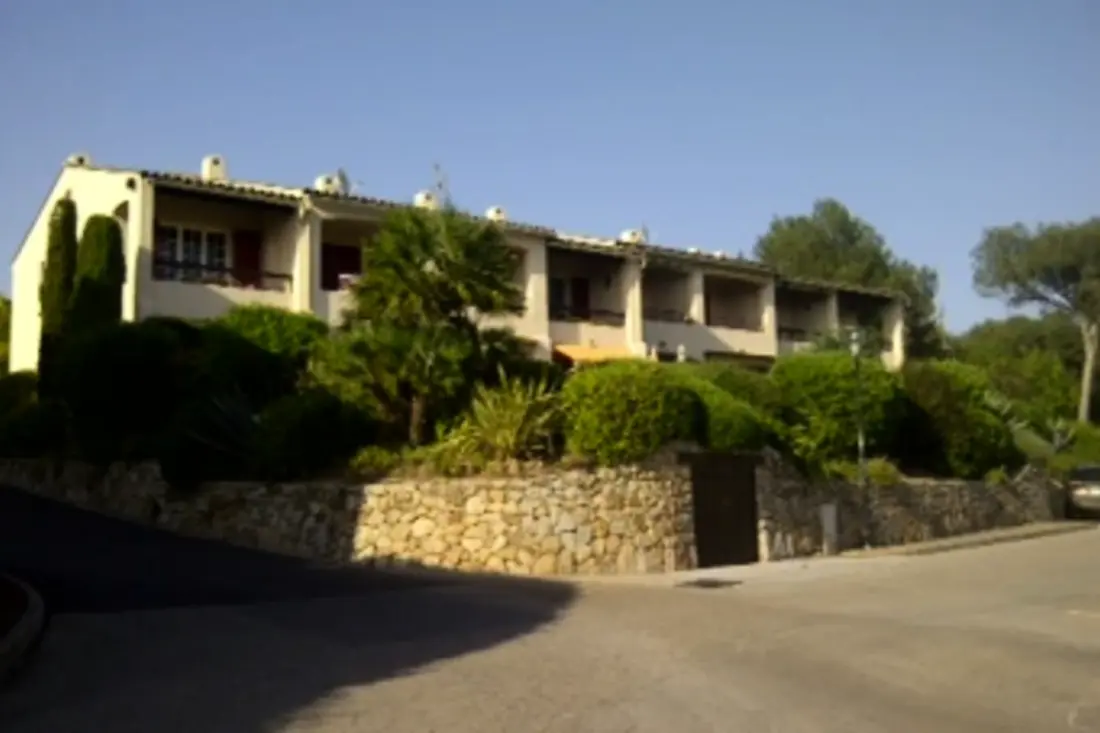 Kiváló apartman erkéllyel, közel a strandhoz