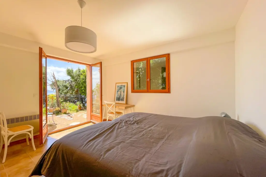 Villa Sea View 11 Pers & úszómedence a túlföldi fűtésben