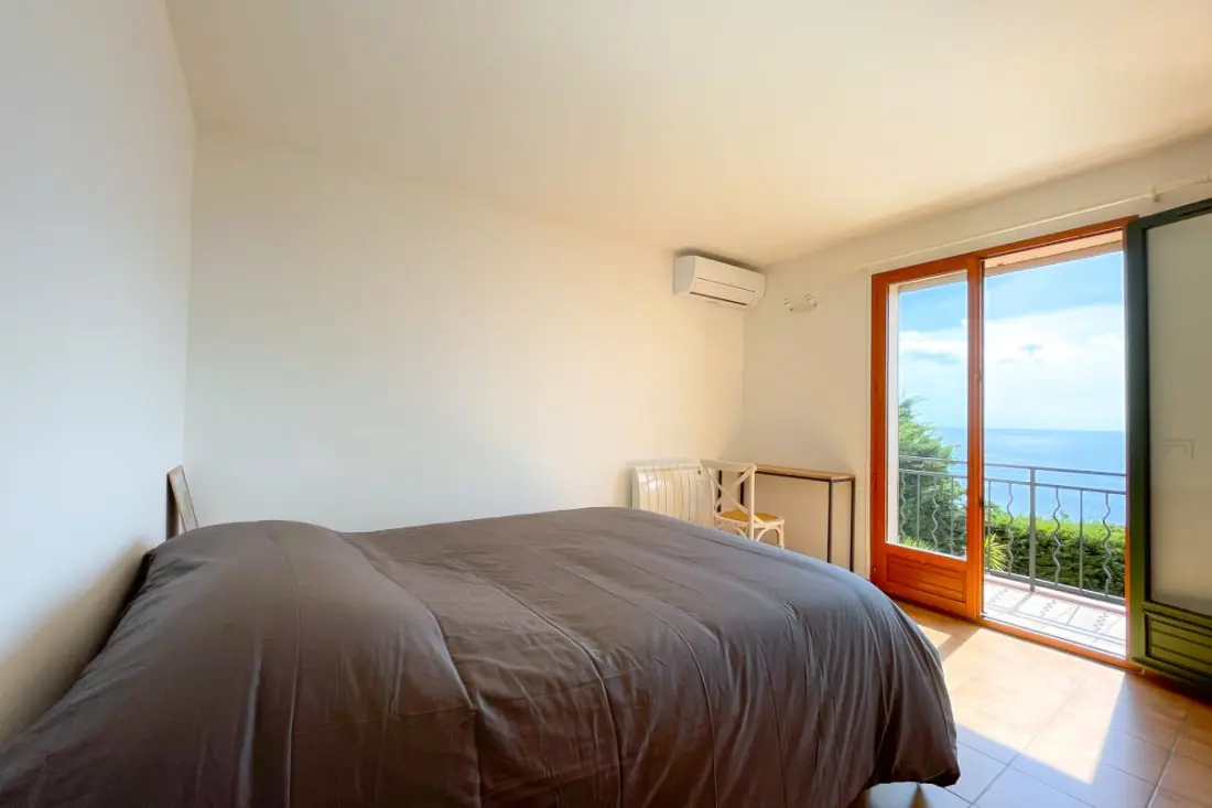 Villa Sea View 11 Pers & úszómedence a túlföldi fűtésben