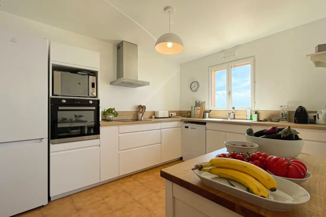 Villa Sea View 11 Pers & úszómedence a túlföldi fűtésben