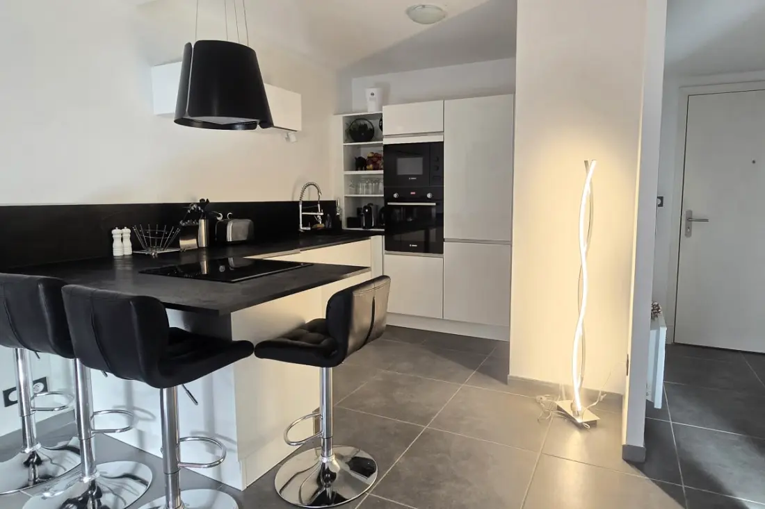 Saint-raphaël: Apartman Near Beach & úszás Medence