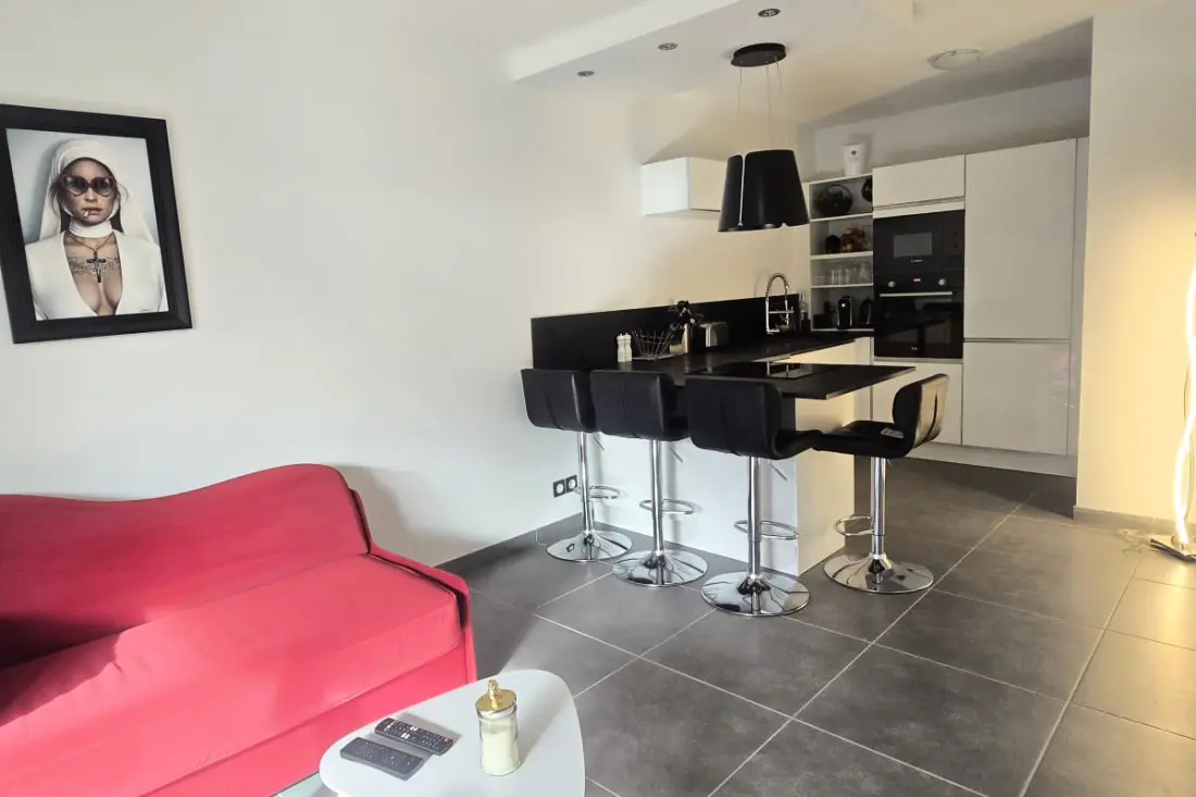 Saint-raphaël: Apartman Near Beach & úszás Medence
