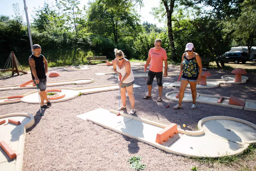 Camping Paradis Les Chanterelles4 Estrellas★★★★